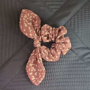Leopard print scrunchie
